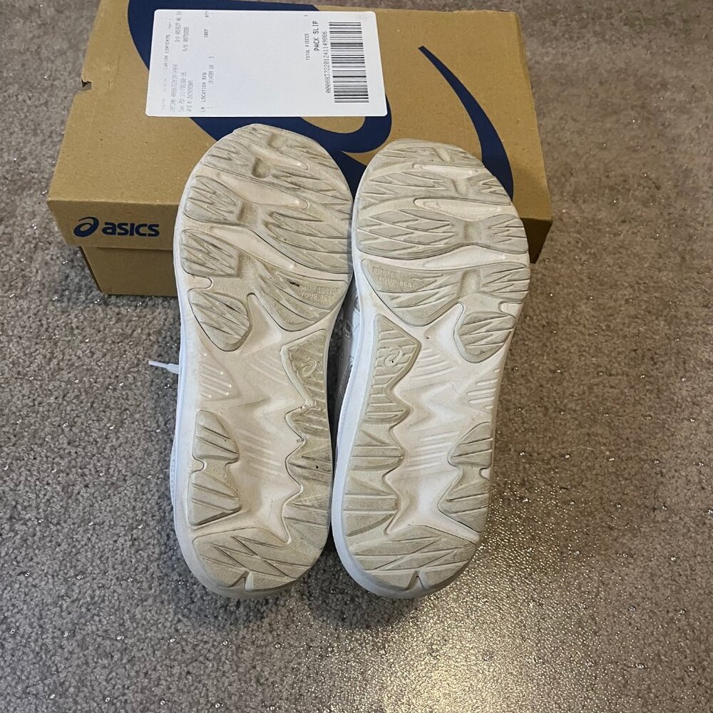 ASICS Kid's JOLT Running Shoe - Size 3Y - Picture 7 of 7